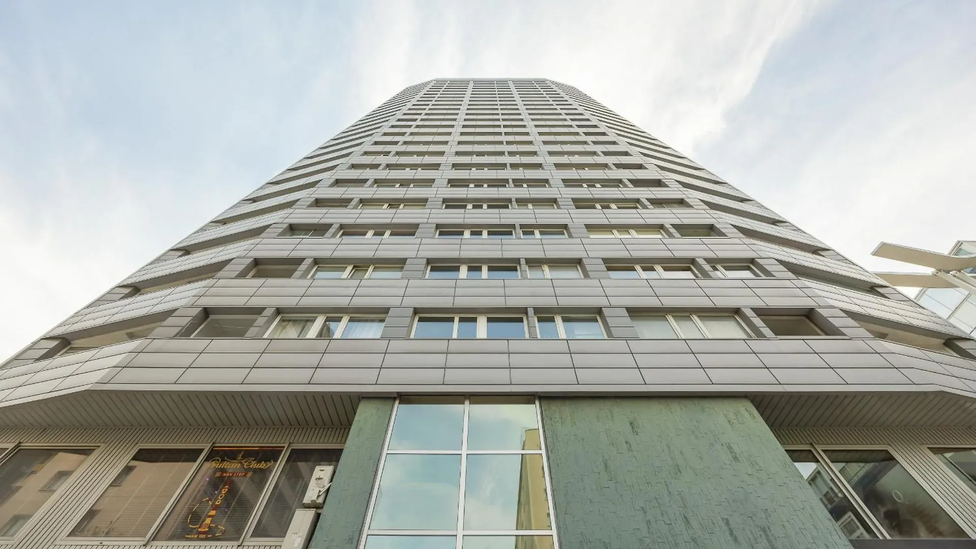 Warsaw Center Elegant Studio With City View By Noclegi Renters Апартаменты