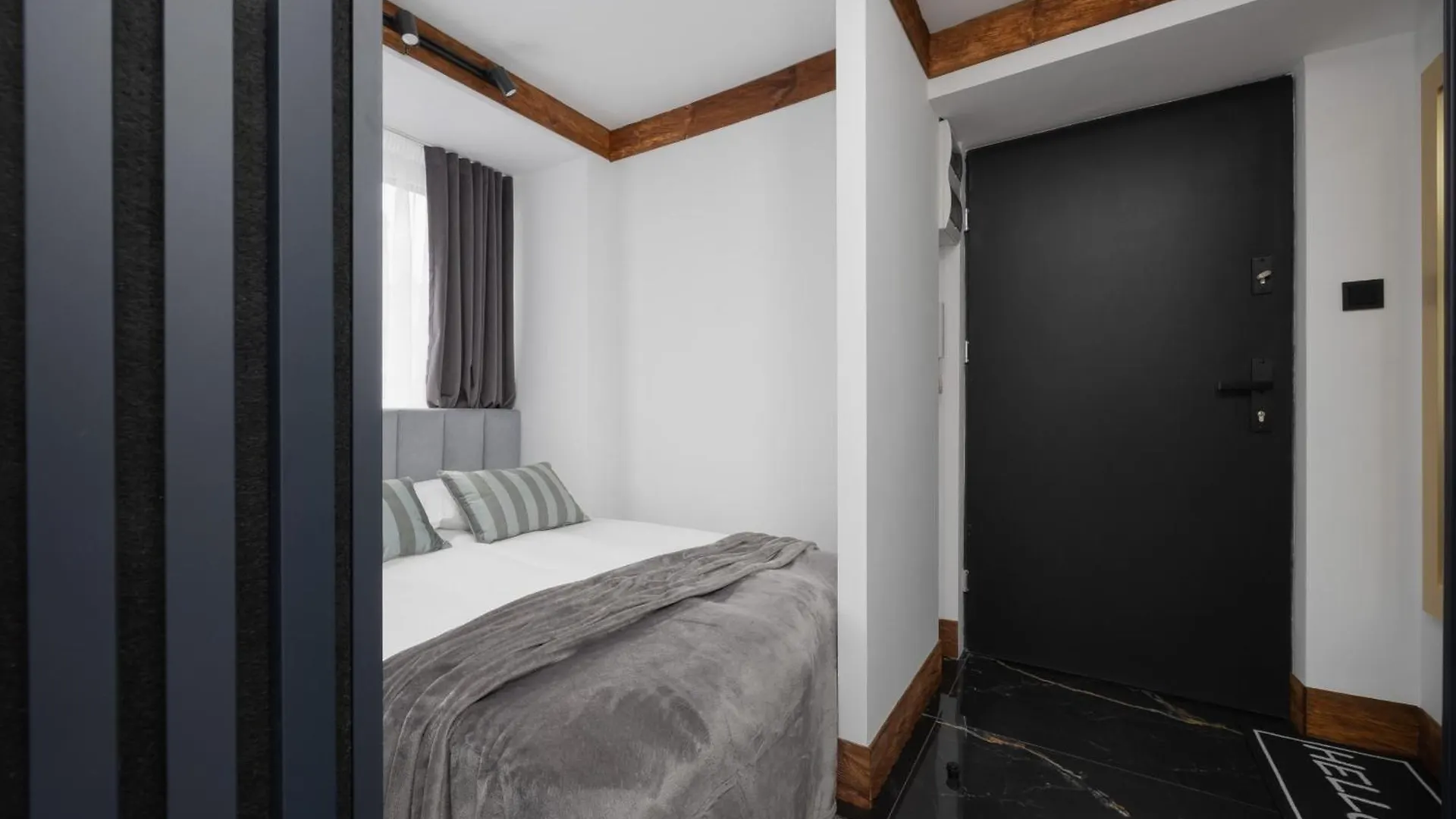 Апартаменты Warsaw Center Elegant Studio With City View By Noclegi Renters Польша